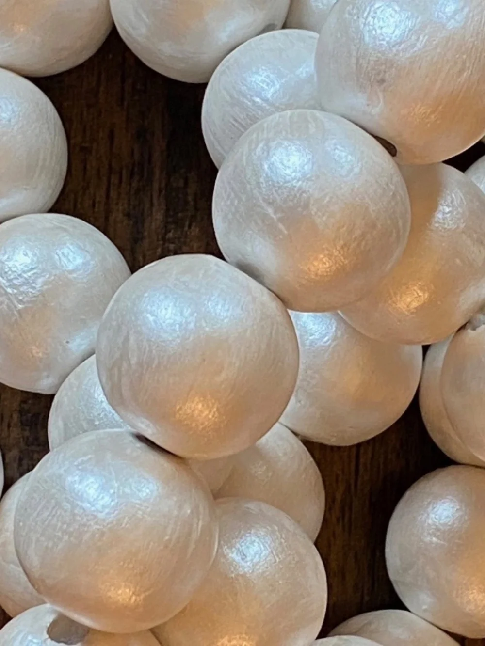 Small Blessing Bead Garland with Oyster and Tassel